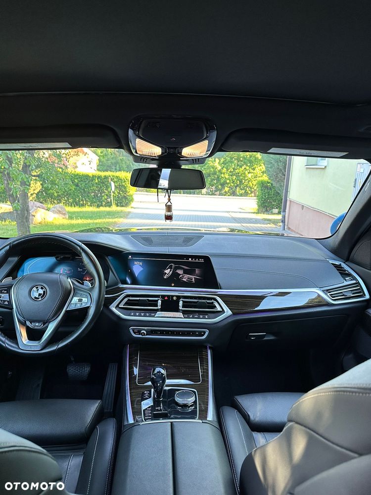 BMW X5 xDrive40i - 18