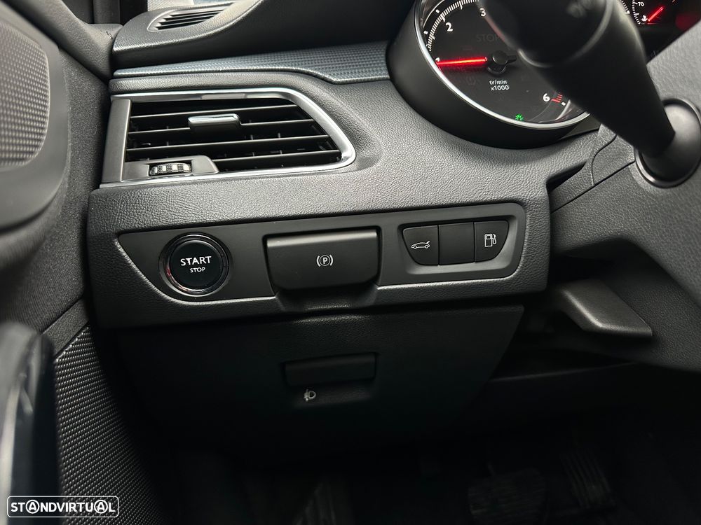 Peugeot 508 BlueHDi 120 EAT6 Stop&Start Allure - 27