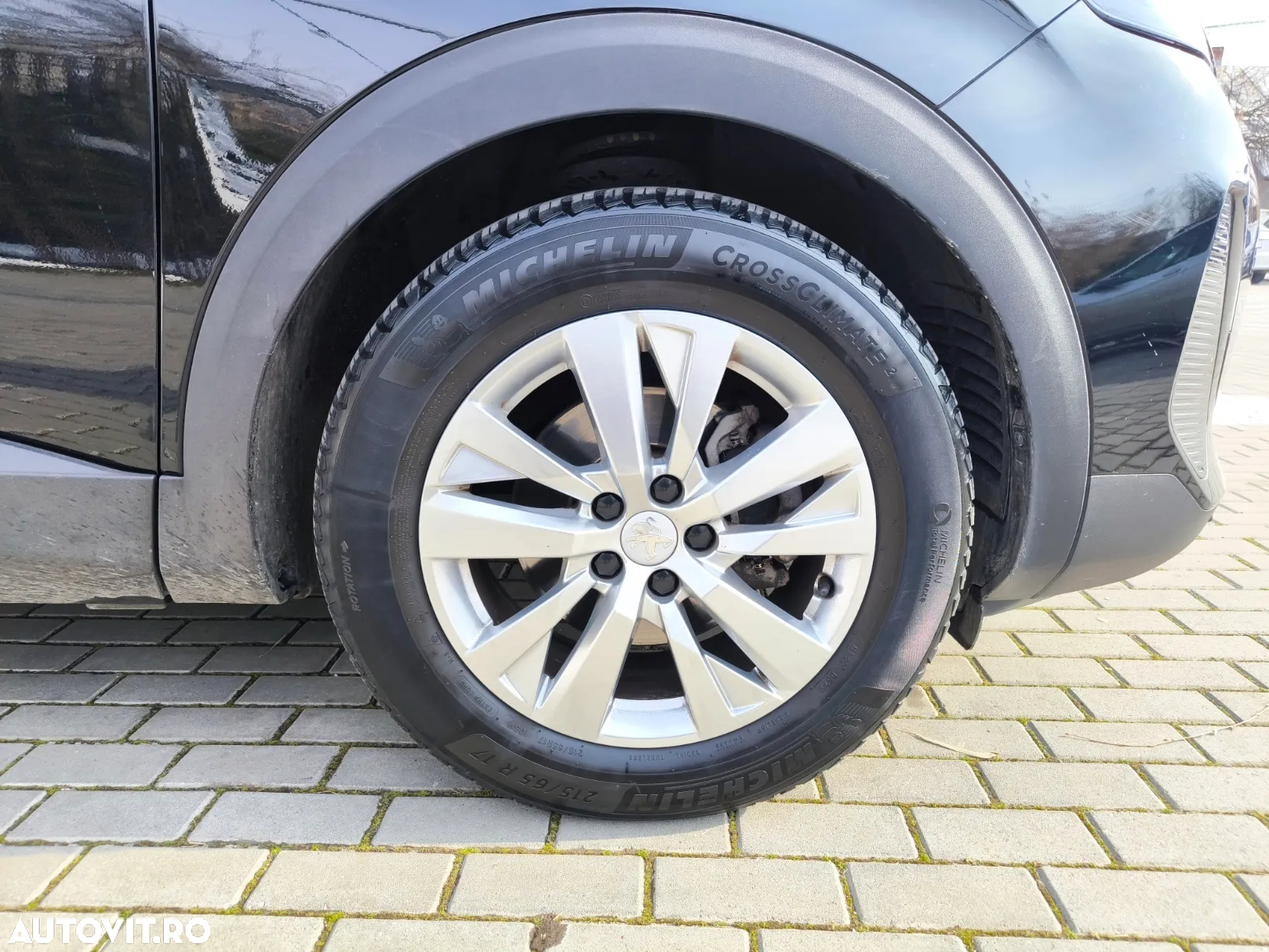 Peugeot 5008 1.2 Puretech Allure Aut. - 12