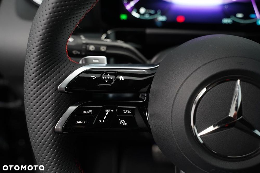 Mercedes-Benz GLA 200 mHEV AMG Line 7G-DCT - 14