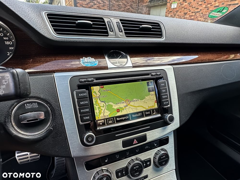 Volkswagen Passat 2.0 TDI Comfortline DSG - 28