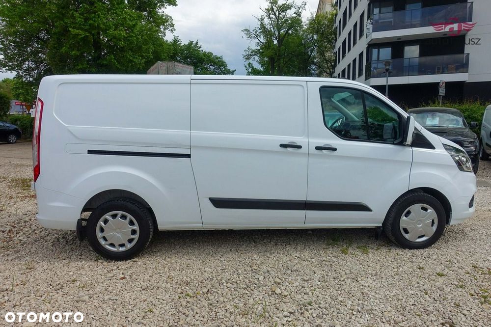 Ford Transit Custom - 11