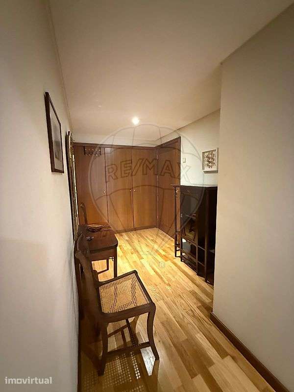 Apartamento T1 para arrendamento - Grande imagem: 2/14