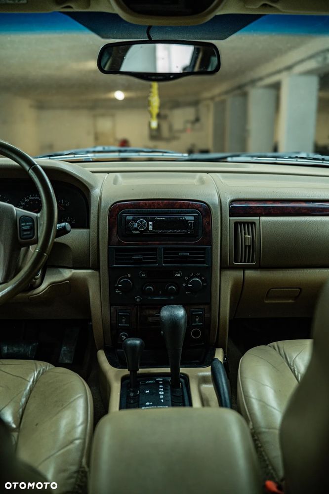 Jeep Grand Cherokee 4.7 Limited - 9