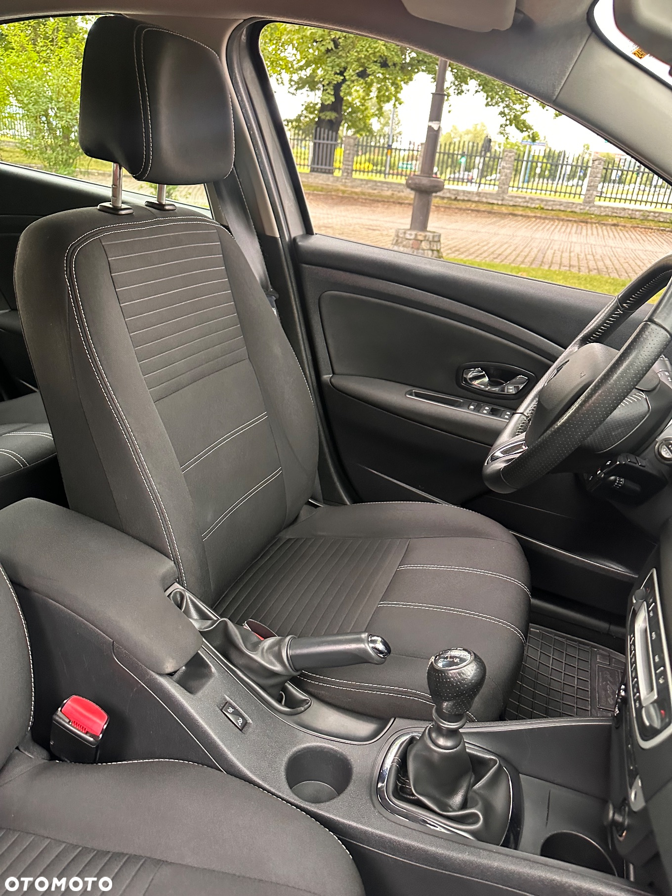 Renault Fluence 1.5 dCi Life - 28