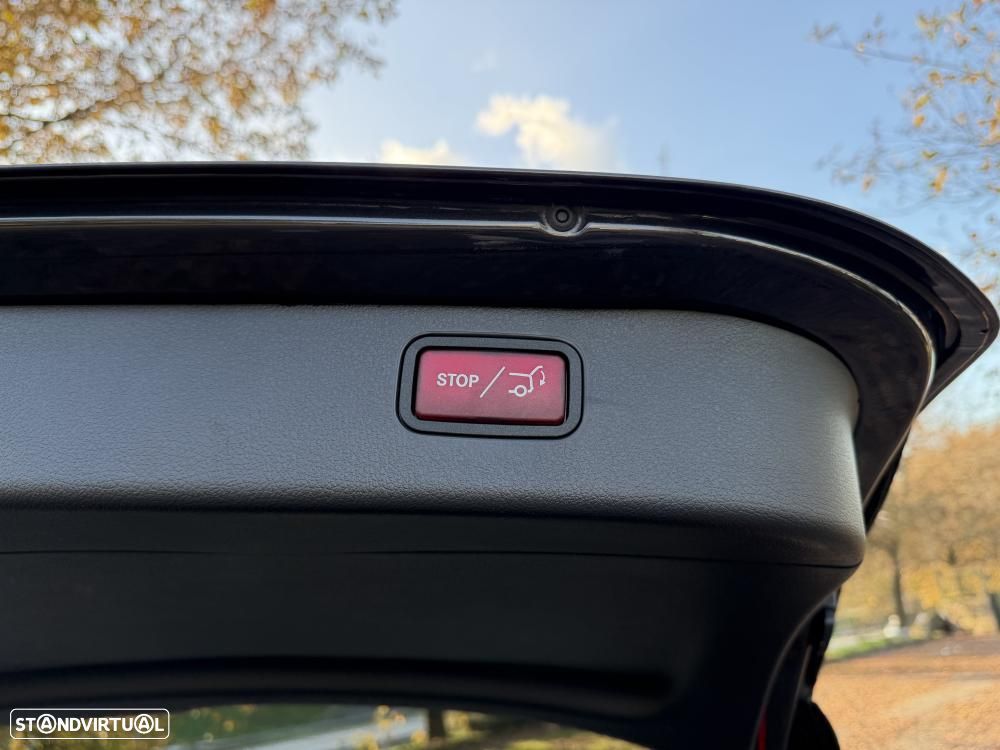 Mercedes-Benz C 300 e T 9G-TRONIC AMG Line Advanced - 33