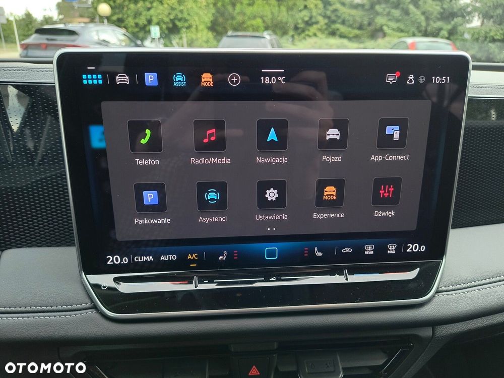 Volkswagen Tiguan - 22
