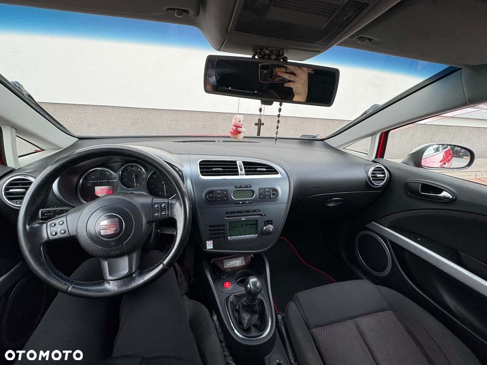 Seat Leon 1.8 TSI Stylance - 4