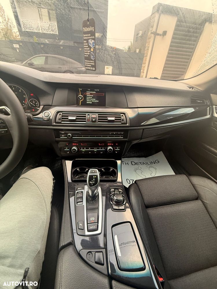 BMW Seria 5 520d - 7