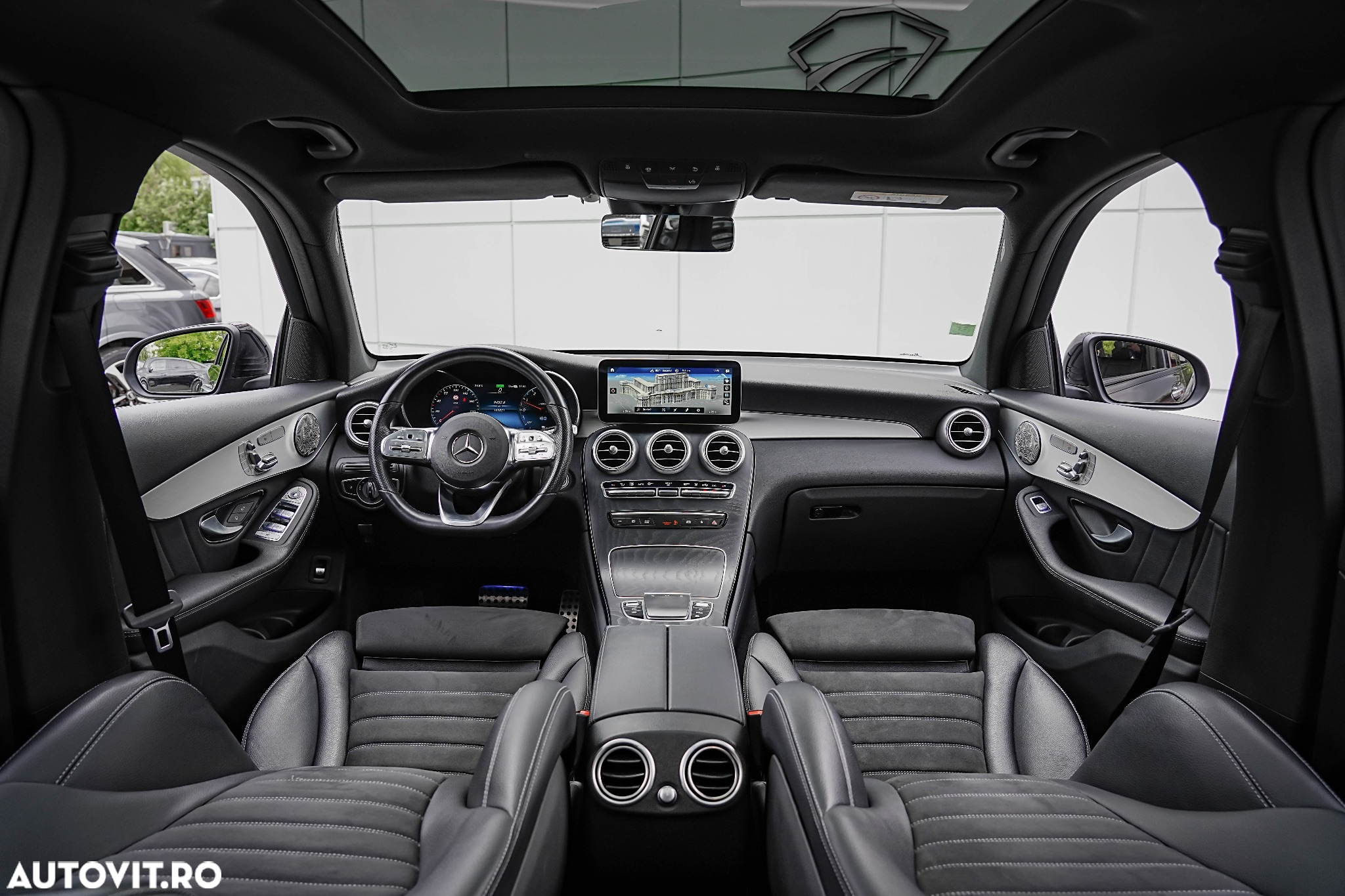 Mercedes-Benz GLC 300 de 4Matic 9G-TRONIC AMG Line - 9