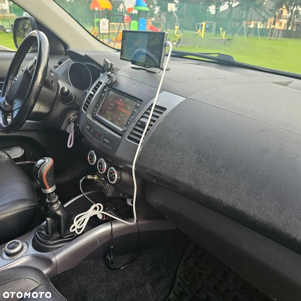 Citroën C-Crosser 2.2 HDi Exclusive - 10