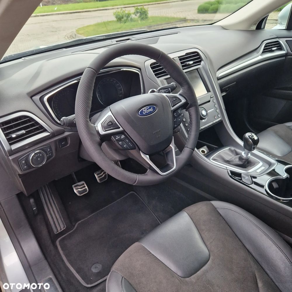 Ford Mondeo 2.0 TDCi STart-Stopp ECOnetic Titanium - 21