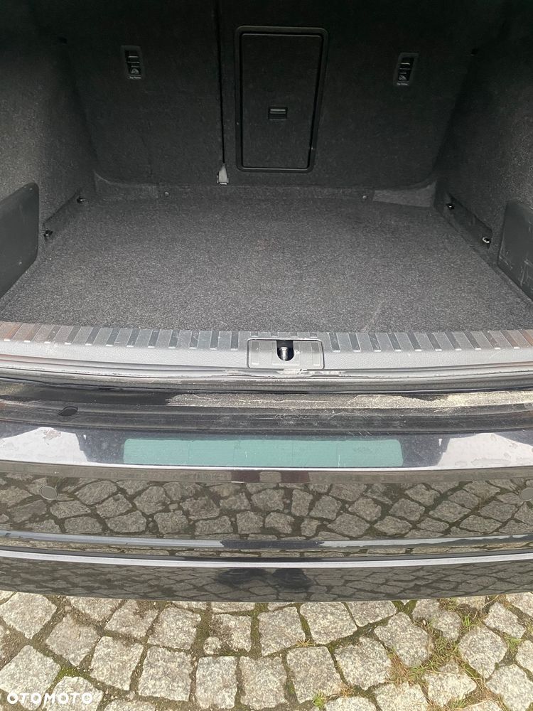 Skoda Octavia 2.0 TDI DSG Selection Plus - 22