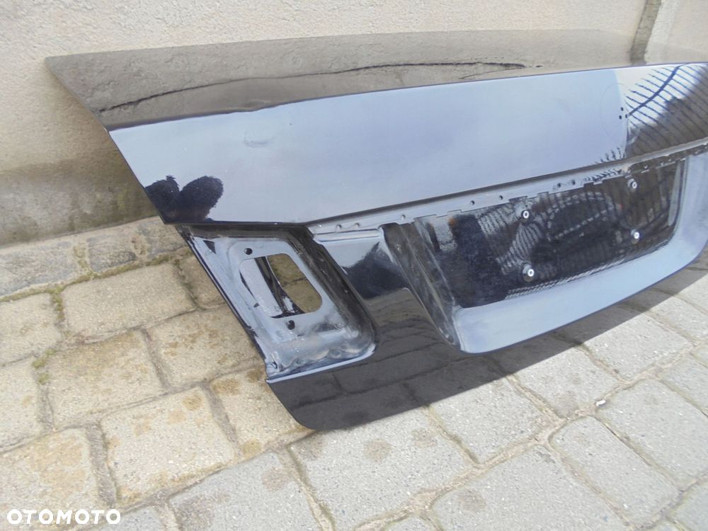 mercedes e-klasa w212 sedan - klapa tylna - 2