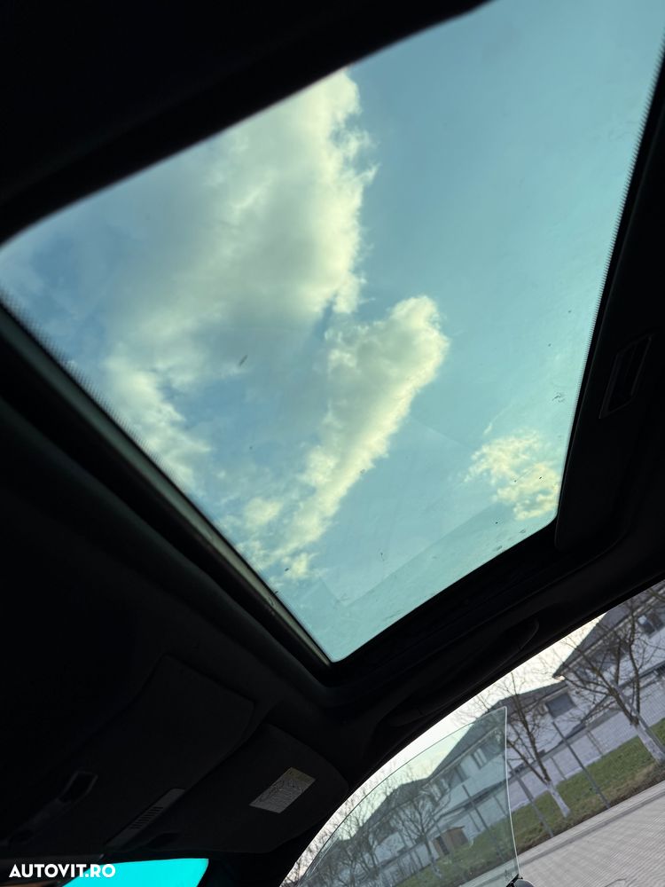 BMW Seria 3 320td - 8