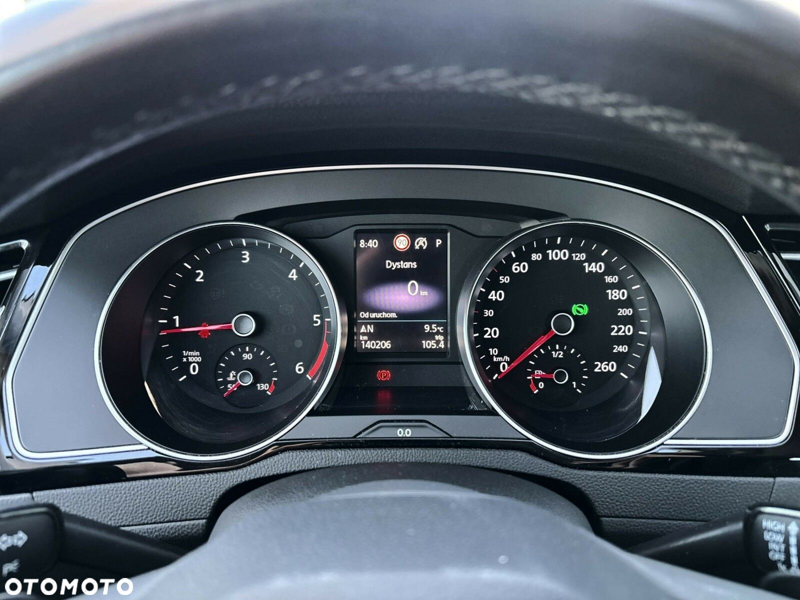 Volkswagen Passat - 21