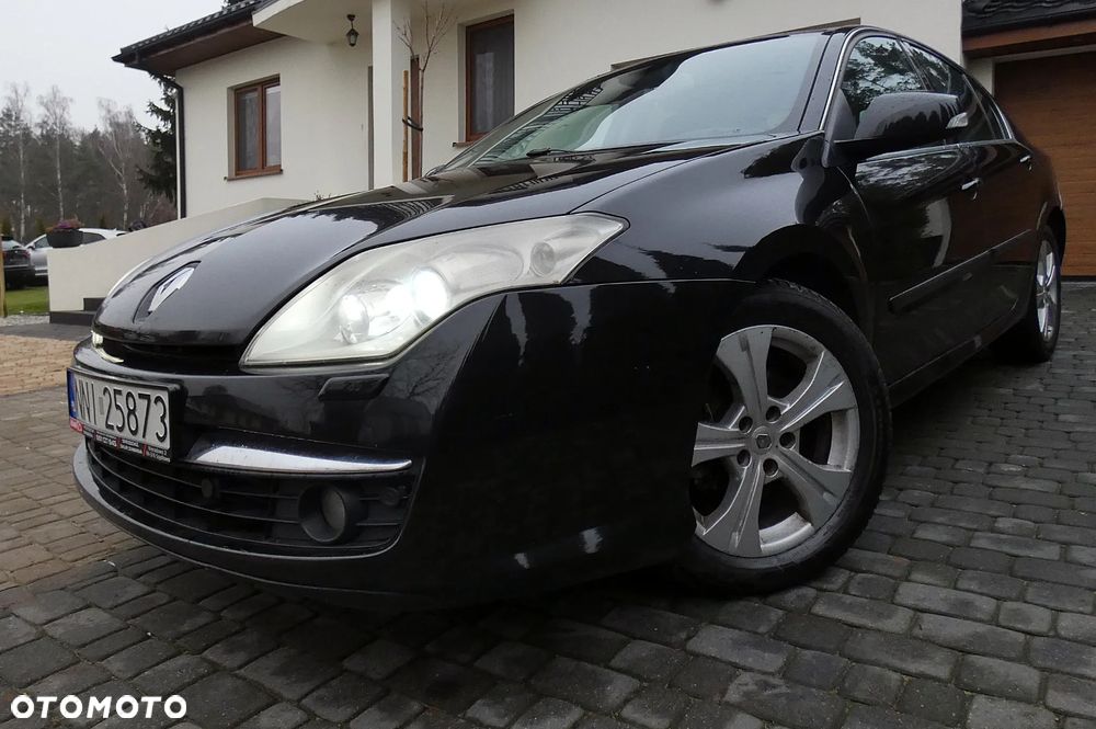 Renault Laguna 2.0 DCi Initiale - 32