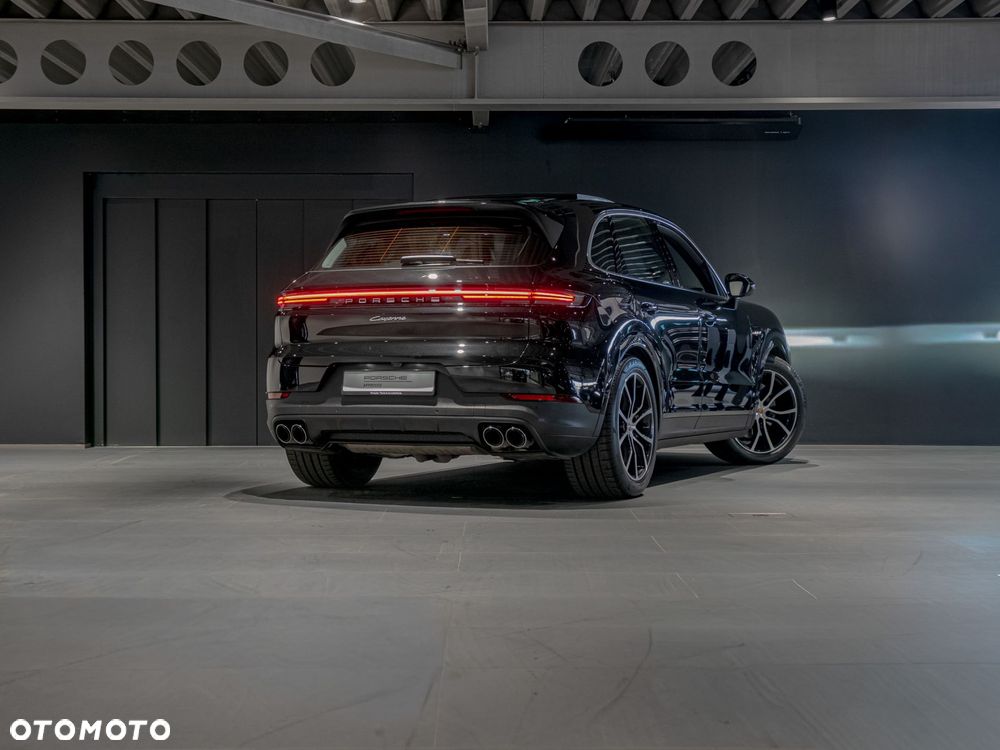 Porsche Cayenne - 5