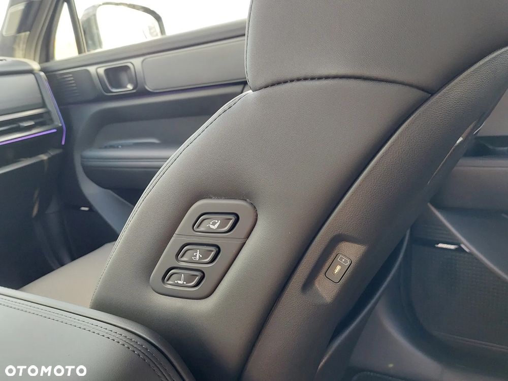 Hyundai Santa Fe 1.6 T-GDI HEV Calligraphy 4WD 6os - 26