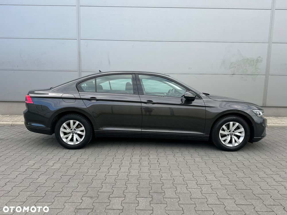 Volkswagen Passat 1.5 TSI EVO Business DSG - 10