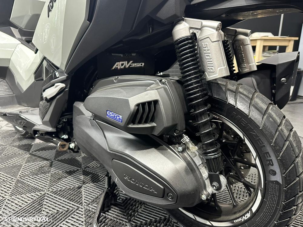 Honda ADV 350 - 6