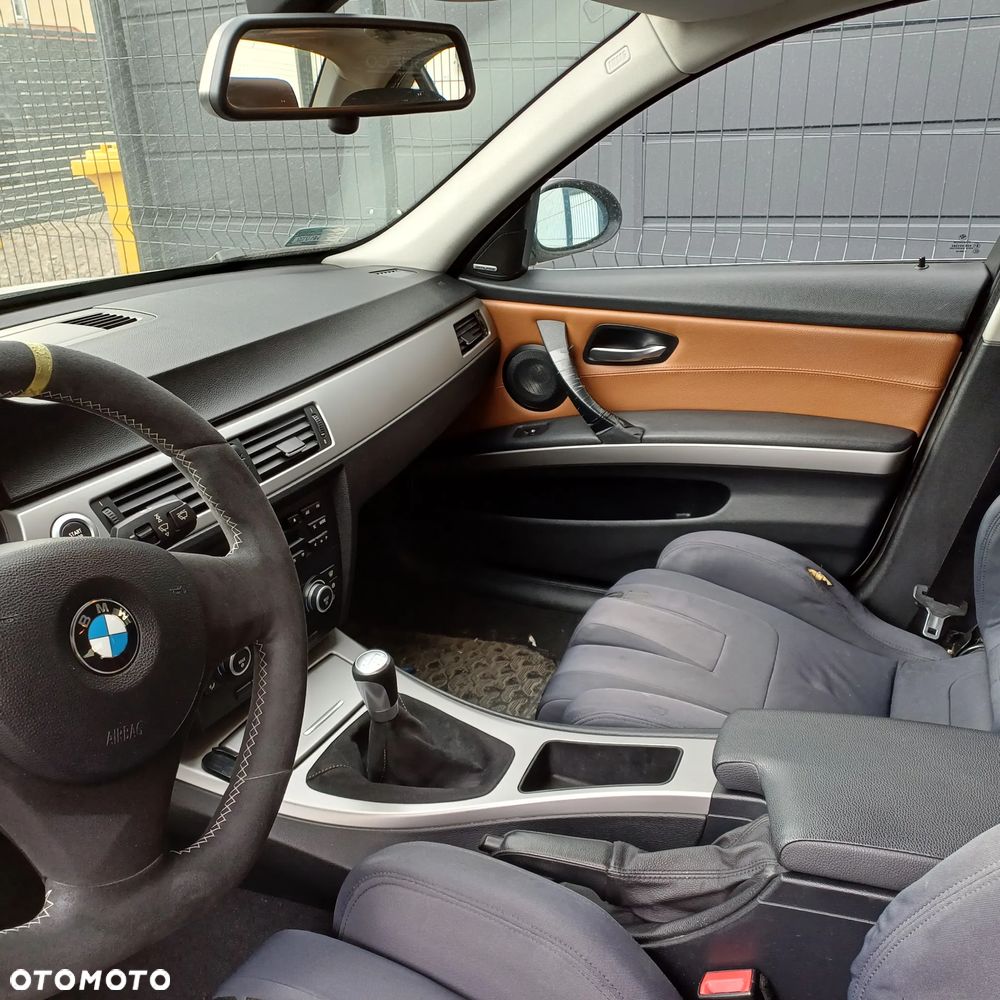 BMW Seria 3 330xd - 8