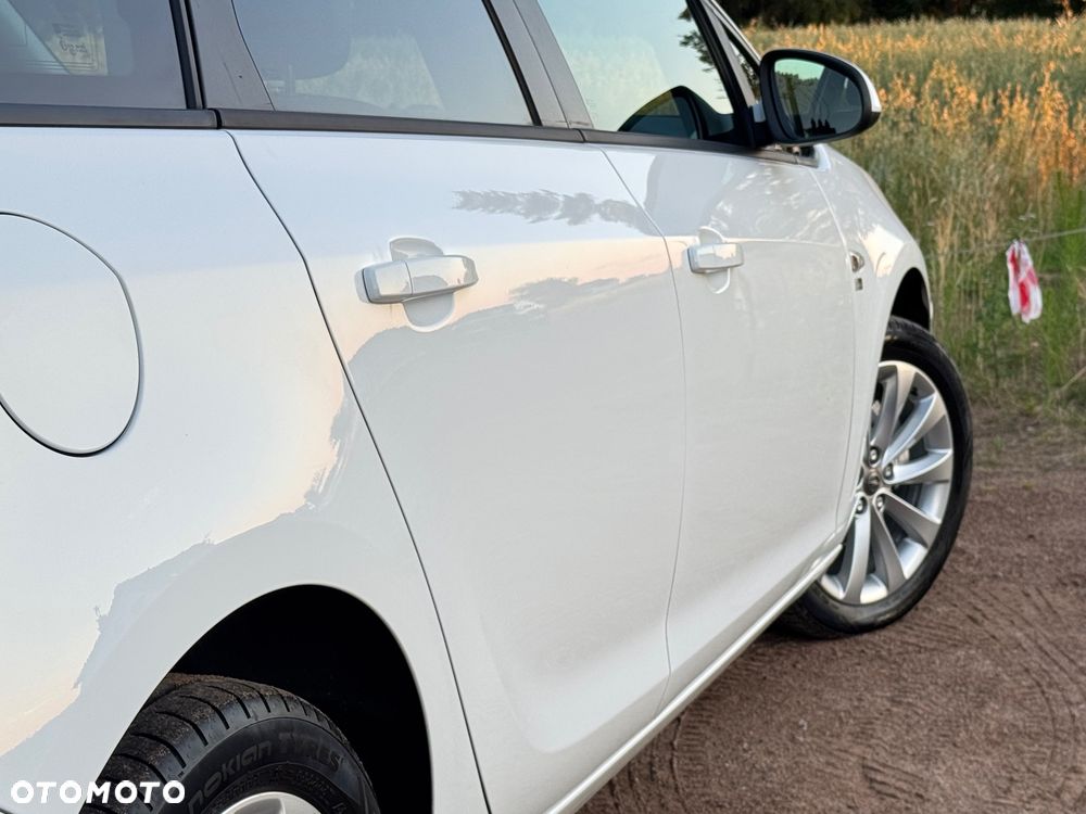 Opel Astra 1.4 T Edition 150 - 33