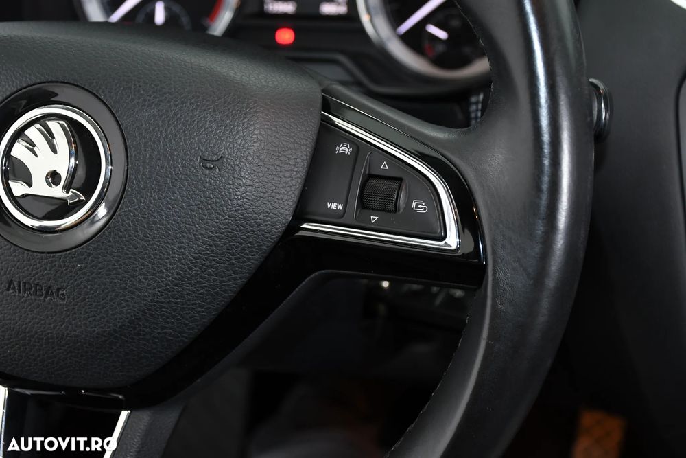 Skoda Octavia - 20