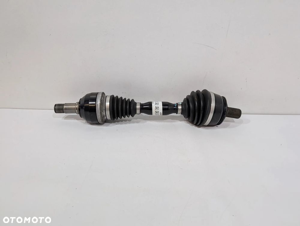 MERCEDES W246 PÓŁOŚ LEWA PRZÓD A2463302501 - 1