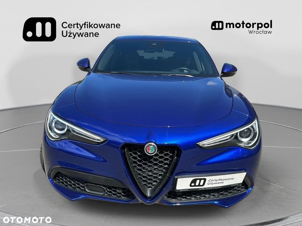 Alfa Romeo Stelvio 2.0 Turbo Sprint Q4 - 12