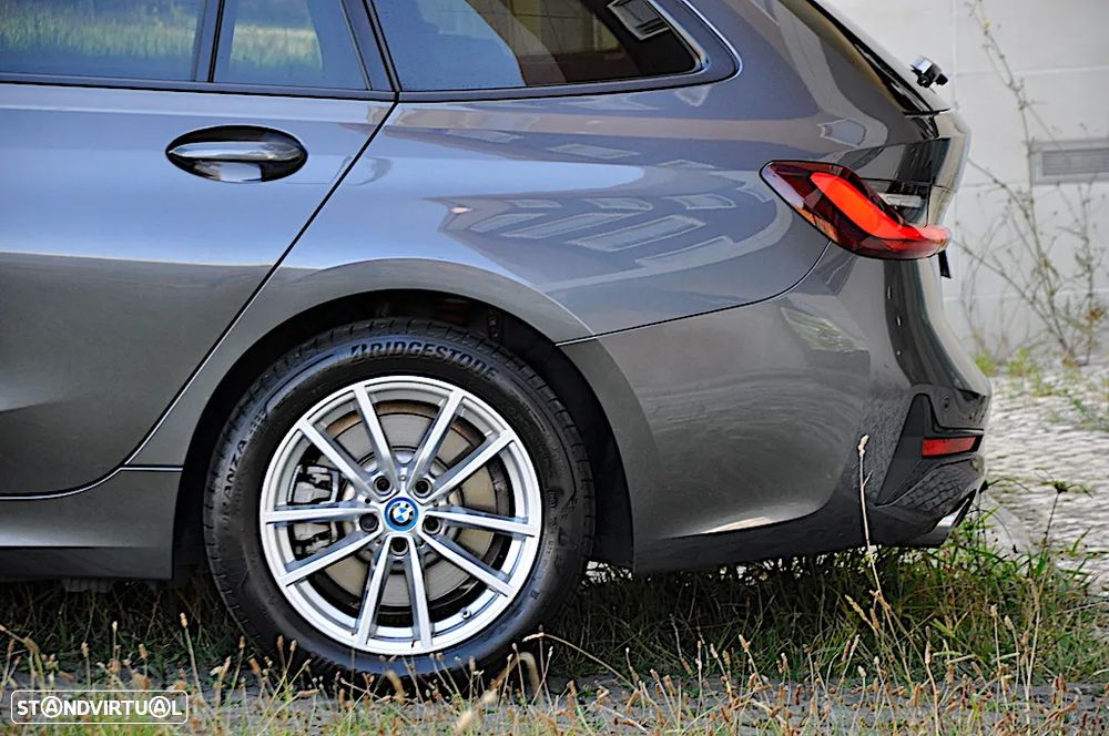 BMW 320 e Touring Corporate Edition Auto - 8