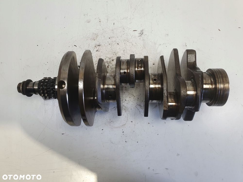 Chrysler 300C 3.0 CRD WAŁ KORBOWY - 1