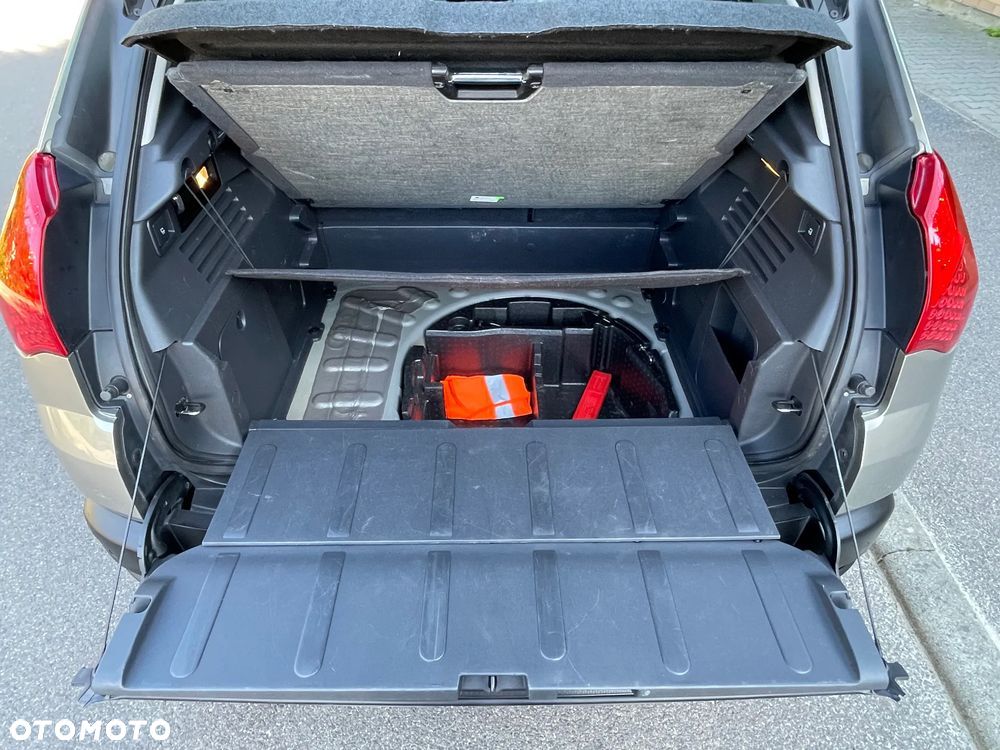 Peugeot 3008 - 14