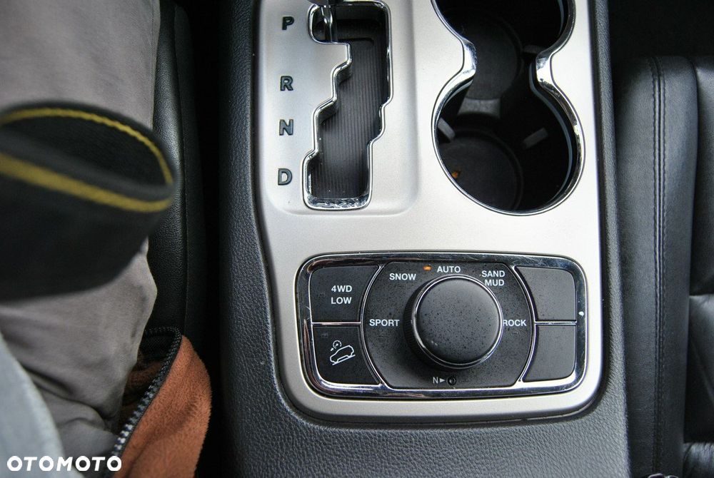 Jeep Grand Cherokee - 6