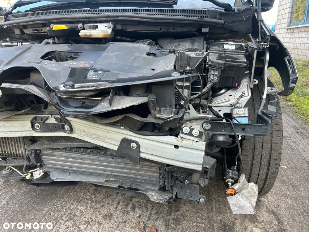 Renault Scenic - 10