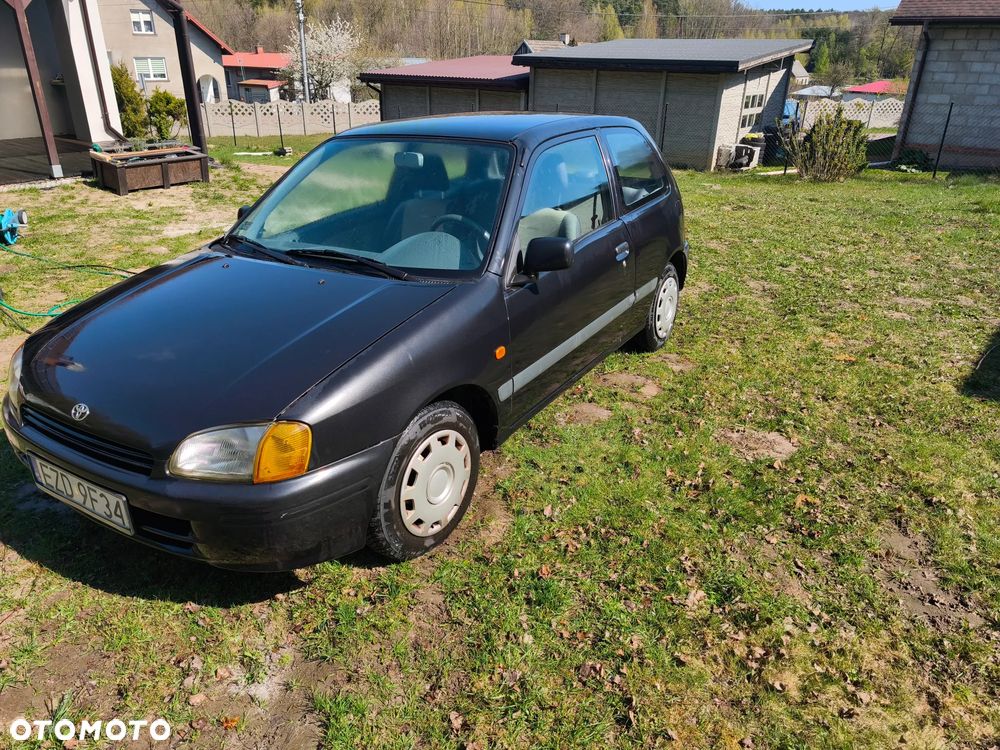 Toyota Starlet 1.4 - 2