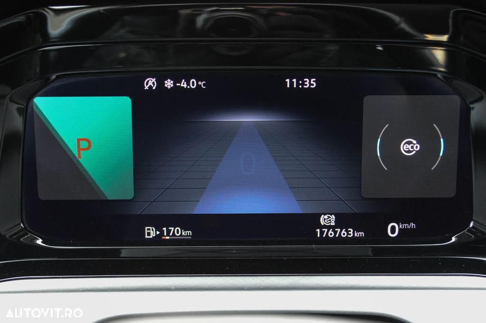 Volkswagen Golf - 18