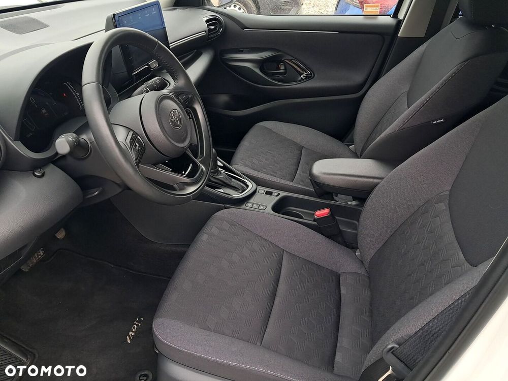 Toyota Yaris Hybrid 1.5 Style - 13