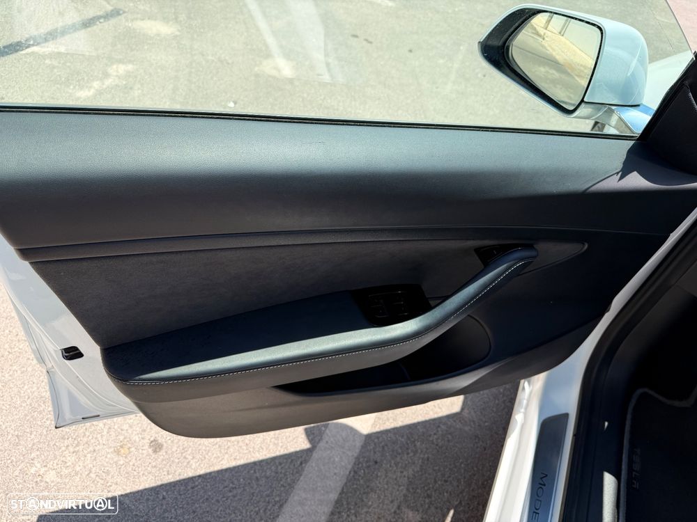 Tesla Model 3 Tração Traseira - 14