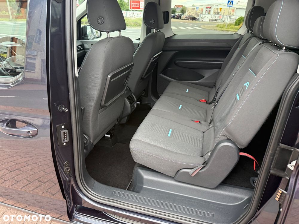 Ford Tourneo Connect Grand 2.0 EcoBlue Active - 11