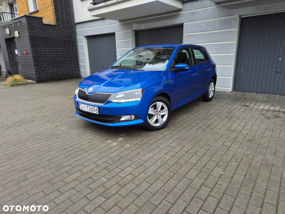 Skoda Fabia 1.2 TSI Active - 1
