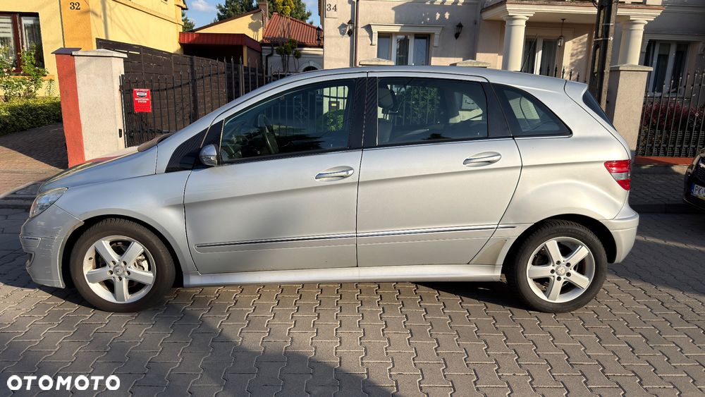 Mercedes-Benz Klasa B 150 Autotronic Special Edition - 8