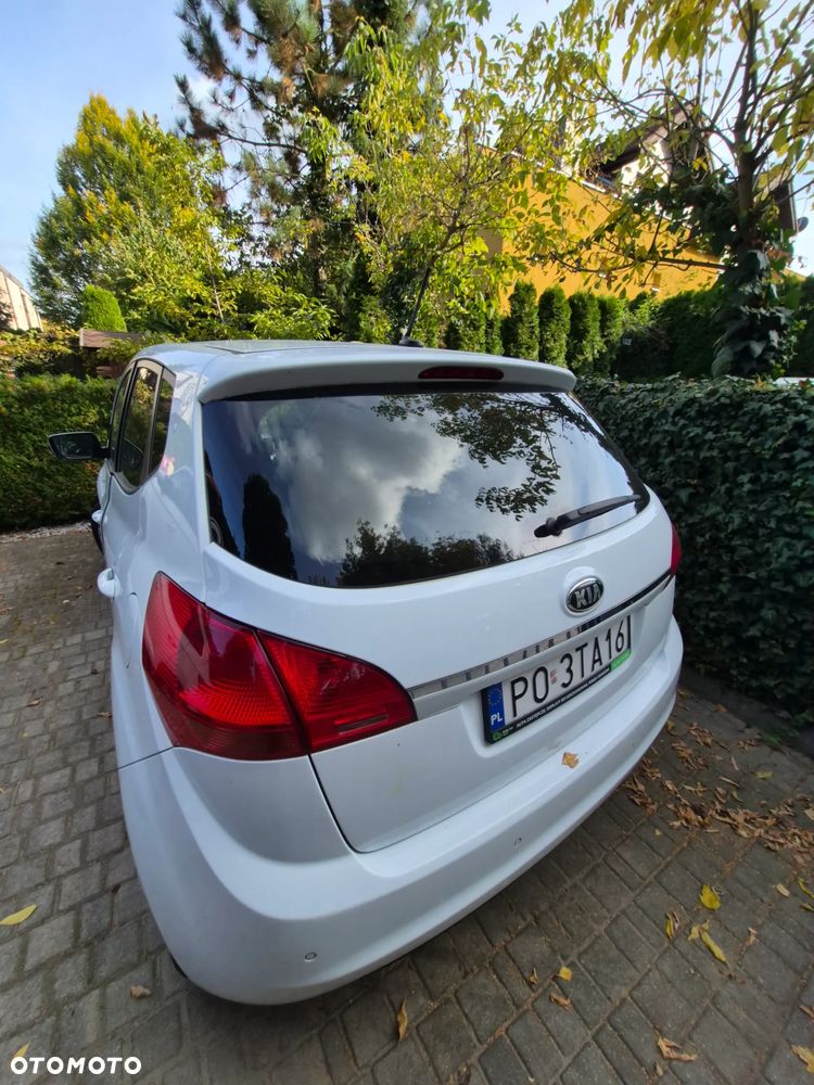 Kia Venga - 2