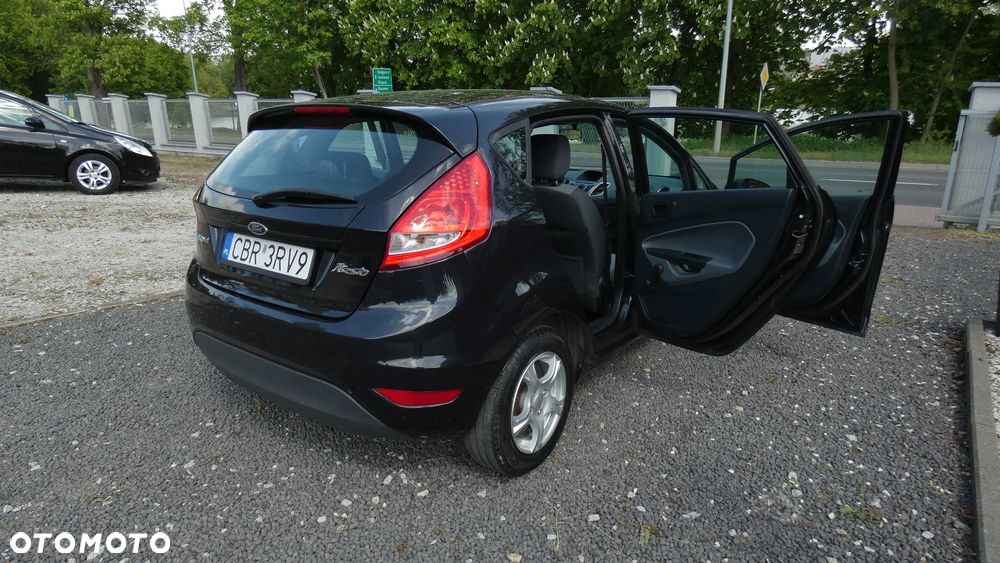 Ford Fiesta 1.25 Trend - 15