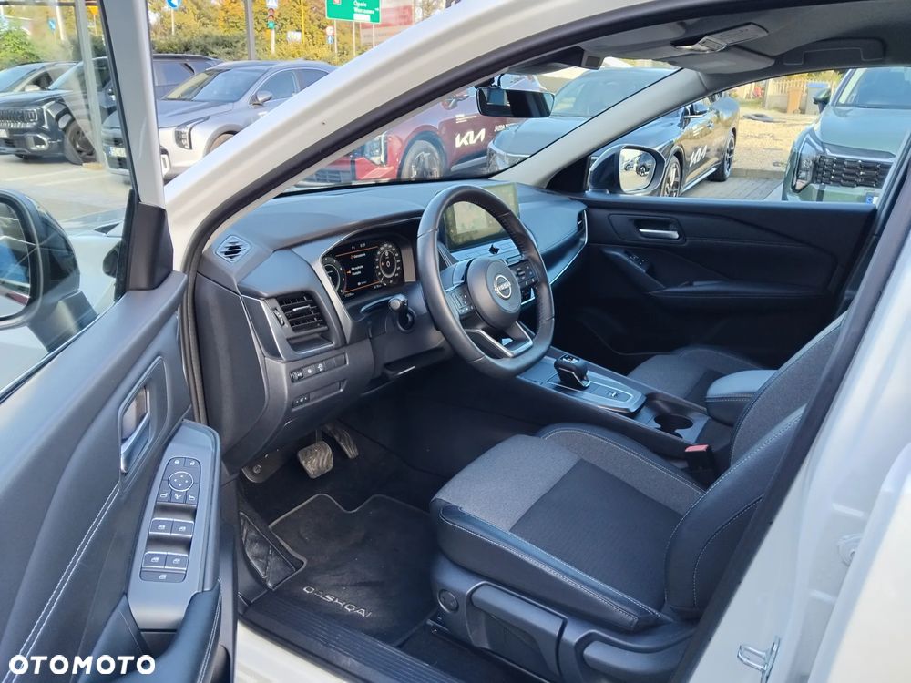 Nissan Qashqai 1.3 DIG-T mHEV N-Connecta Xtronic - 18