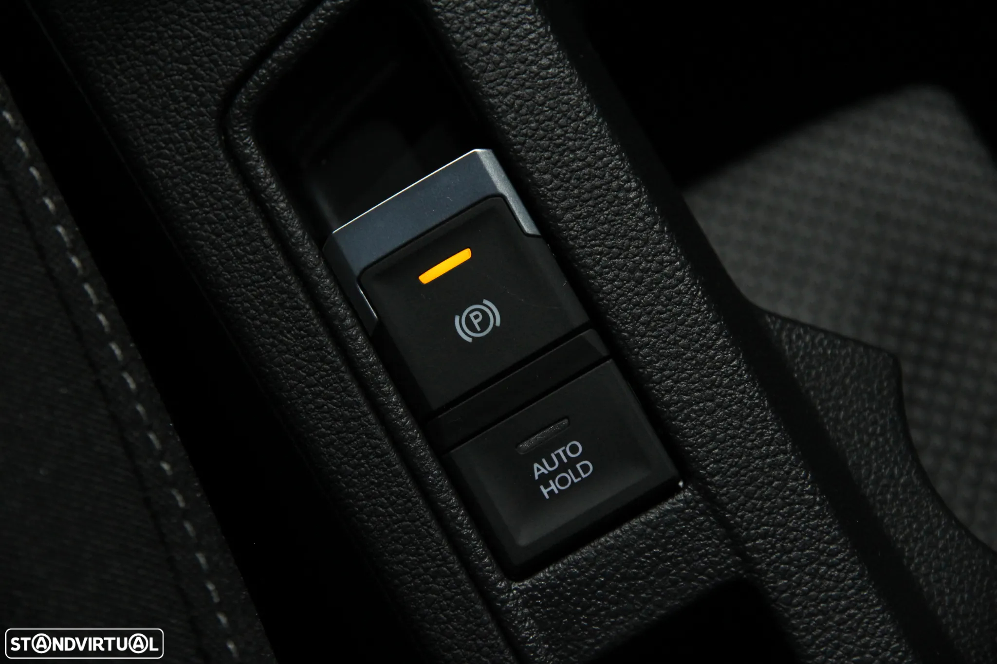 VW T-Roc 1.0 TSI Urban - 15