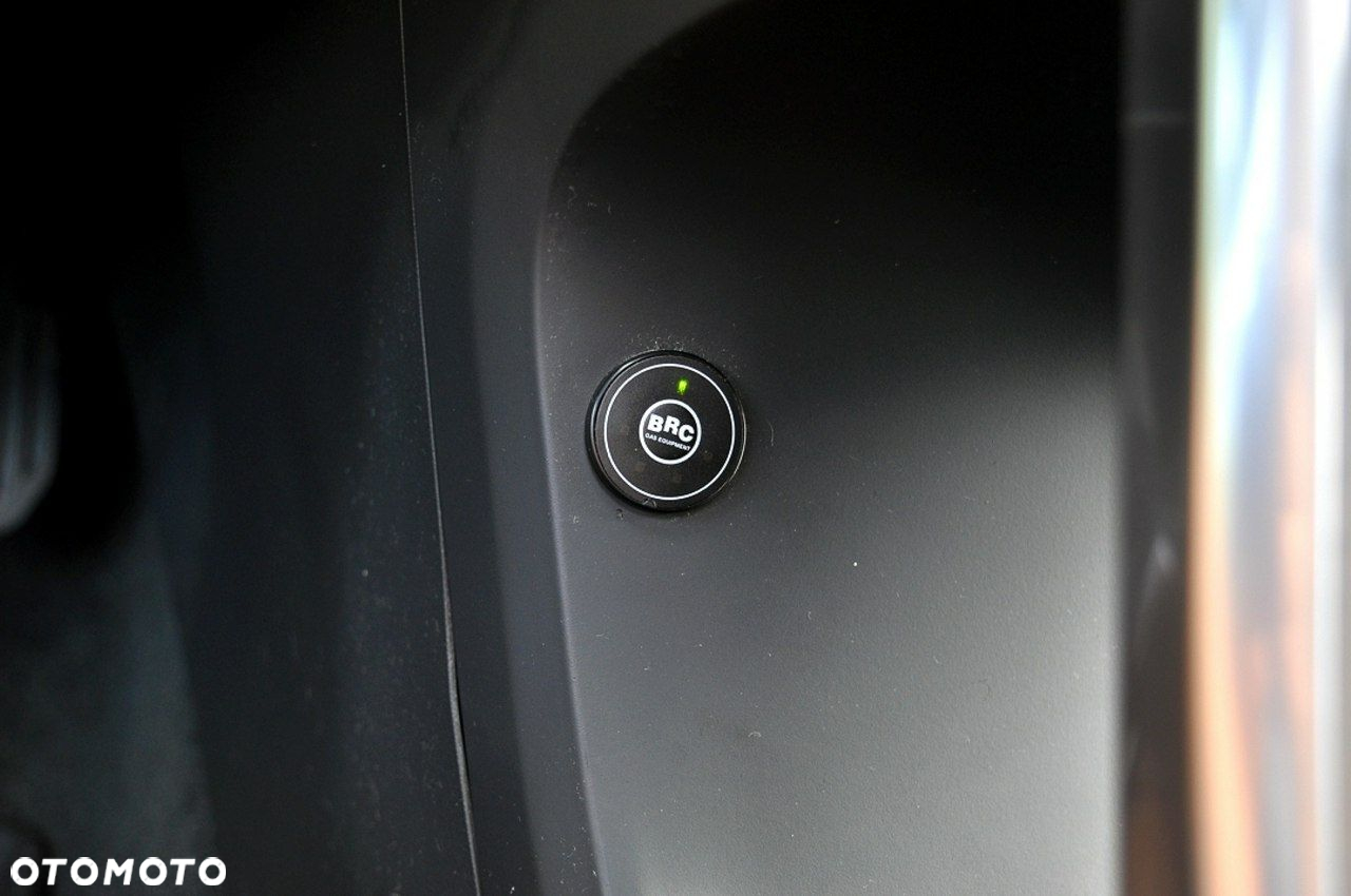 Volvo XC 60 - 25