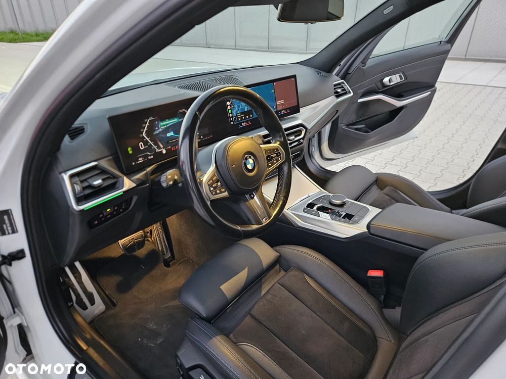 BMW Seria 3 320d xDrive MHEV M Sport sport - 19