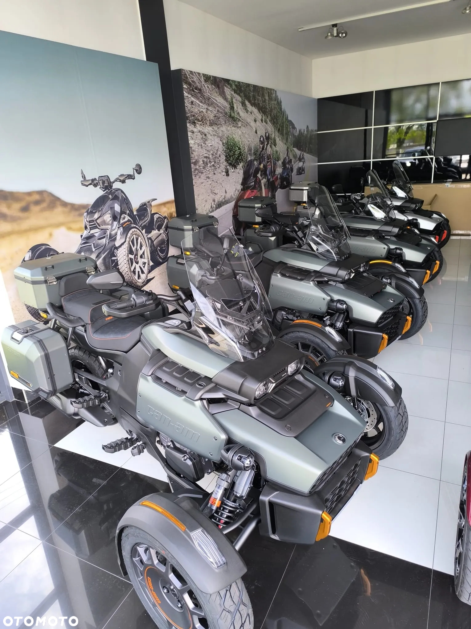 Can-Am Spyder - 7