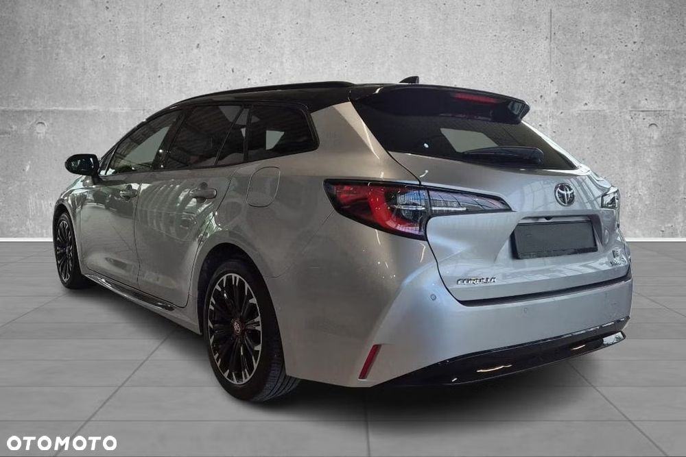 Toyota Corolla 1.8 Hybrid Club - 19